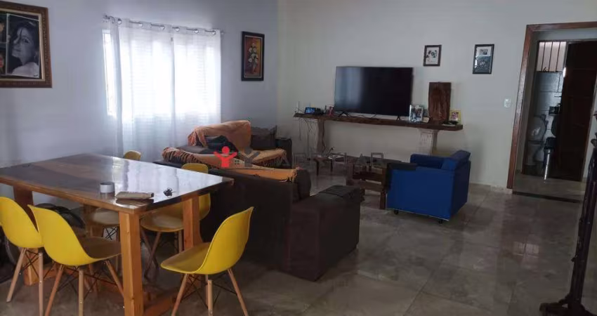 Casa para venda em Guaiúba de 140.00m² com 4 Quartos, 2 Suites e 2 Garagens