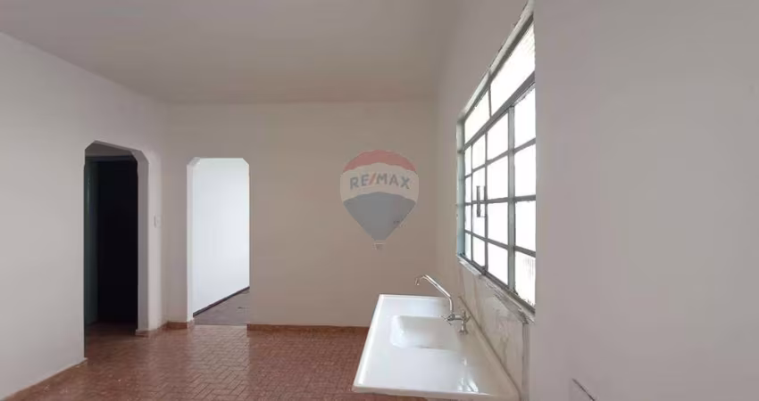 Casa para alugar em Jardim Sobradinho de 112.00m² com 2 Quartos e 1 Garagem