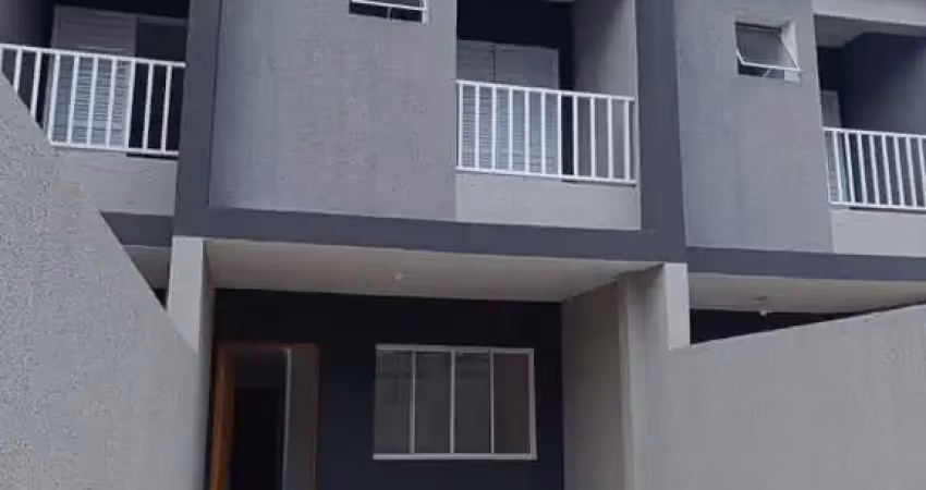 Sobrado para venda em Jardim São Vicente de 80.00m² com 2 Quartos, 2 Suites e 2 Garagens