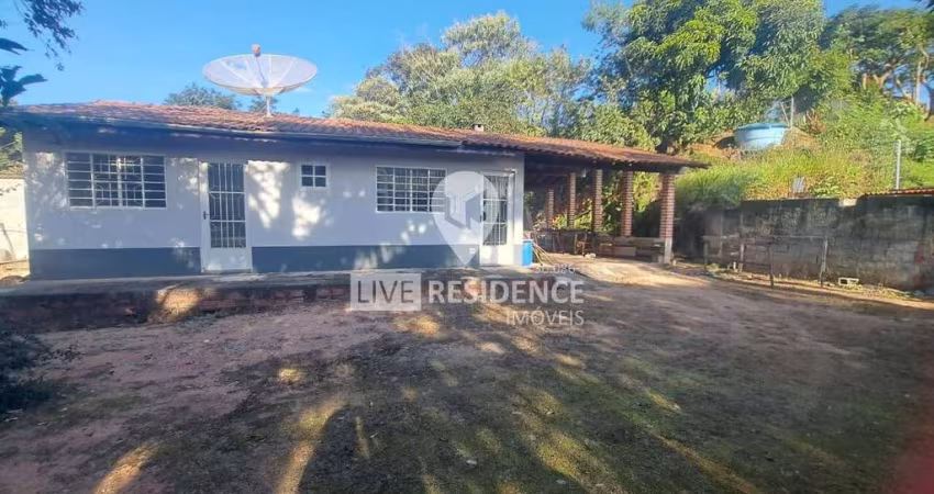 Casa para venda em Vivendas Do Engenho D'água de 100.00m² com 2 Quartos, 1 Suite e 8 Garagens