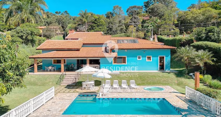 Casa para venda em Capela Do Barreiro de 319.00m² com 5 Quartos, 5 Suites e 8 Garagens