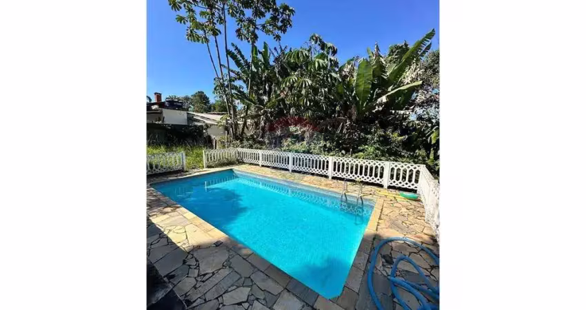 Casa de Condomínio para venda em Mirante Do Arujá de 136.00m² com 2 Quartos e 1 Suite