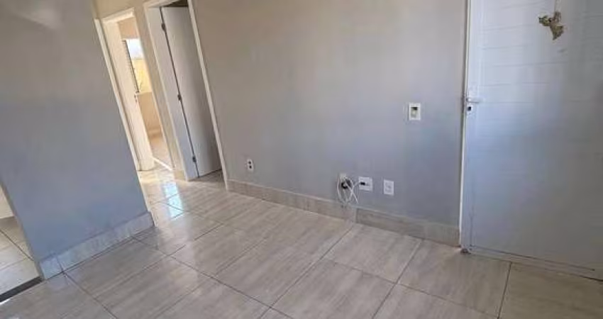 Casa para venda em Vila Ipiranga de 70.00m² com 2 Quartos e 2 Garagens