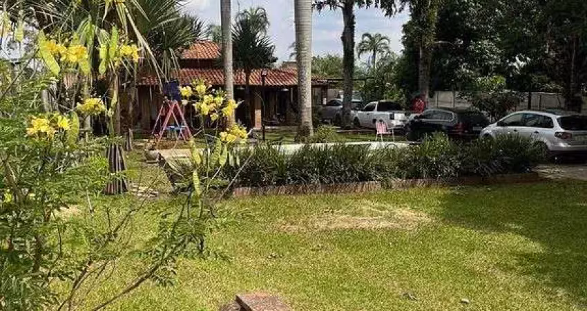 Chácara para venda em Bairro Dos Pires de 394.00m² com 2 Quartos, 1 Suite e 4 Garagens