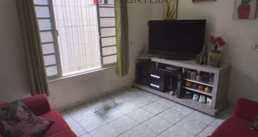 Casa para venda em Vila Vianelo de 283.00m² com 4 Quartos e 2 Garagens