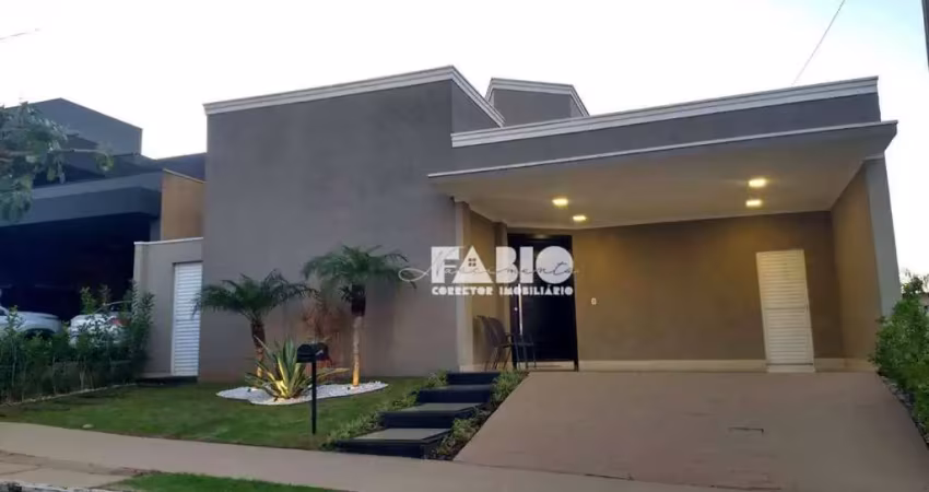 Casa de Condomínio para venda em Condomínio Residencial Recanto Do Lago de 218.00m² com 3 Quartos, 3 Suites e 4 Garagens