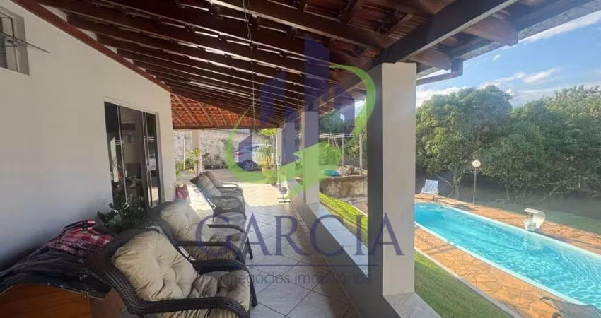 Chácara para venda em Recanto Dos Papeleiros de 1050.00m² com 3 Quartos, 1 Suite e 10 Garagens