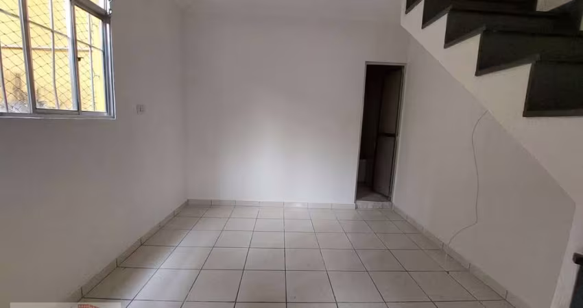 Sobrado para alugar em Centro de 55.00m² com 1 Quarto e 1 Garagem