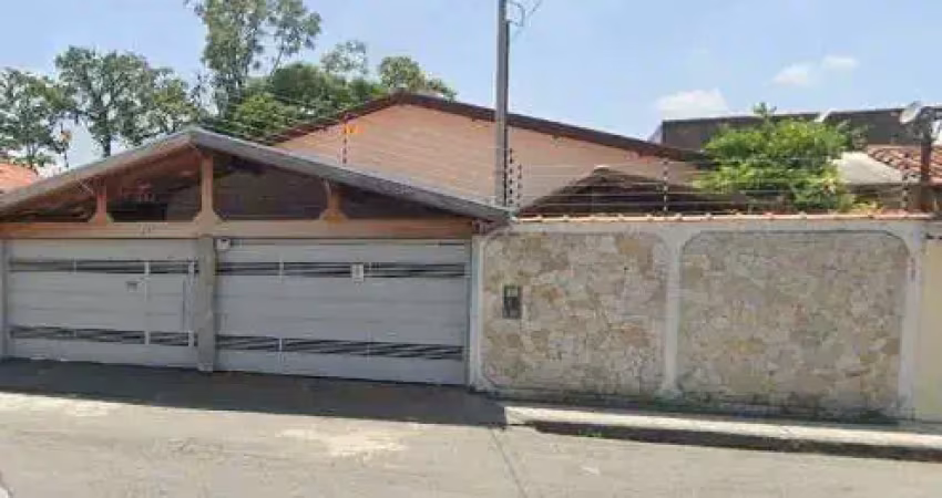 Casa para venda em Vila Santa Isabel de 283.00m² com 3 Quartos, 1 Suite e 3 Garagens