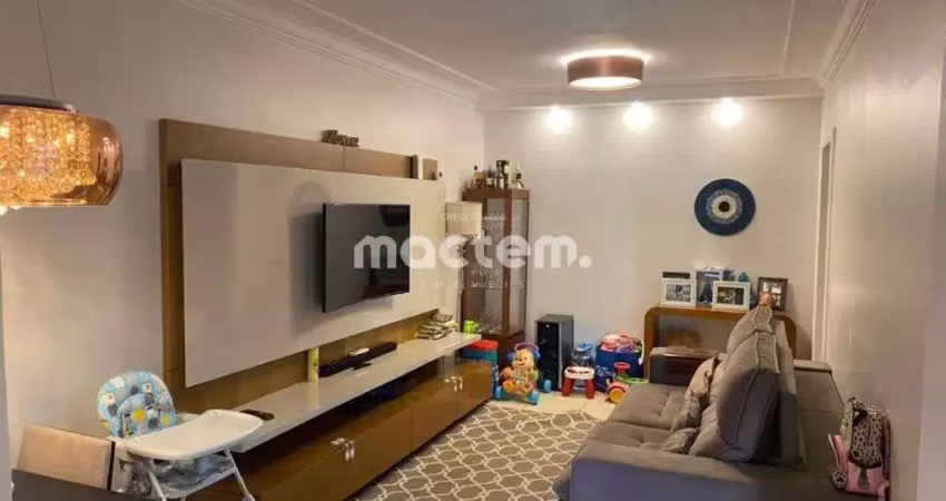 Casa de Condomínio para venda em Jardim Interlagos de 130.00m² com 3 Quartos, 1 Suite e 2 Garagens
