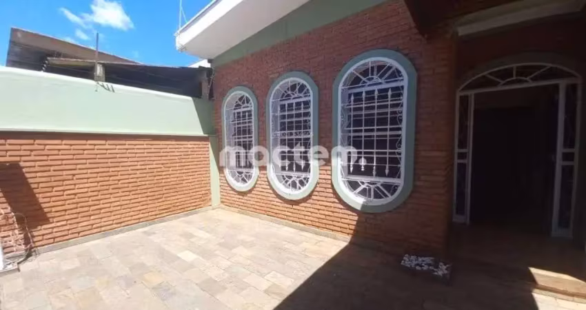 Casa para venda em Parque Dos Bandeirantes de 224.00m² com 4 Quartos, 1 Suite e 3 Garagens