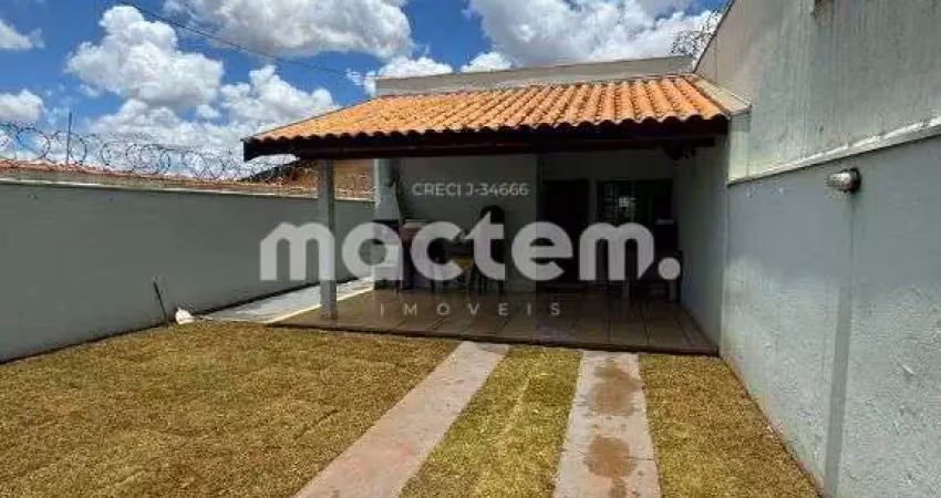 Casa para venda em Bonfim Paulista de 96.00m² com 3 Quartos, 3 Suites e 3 Garagens