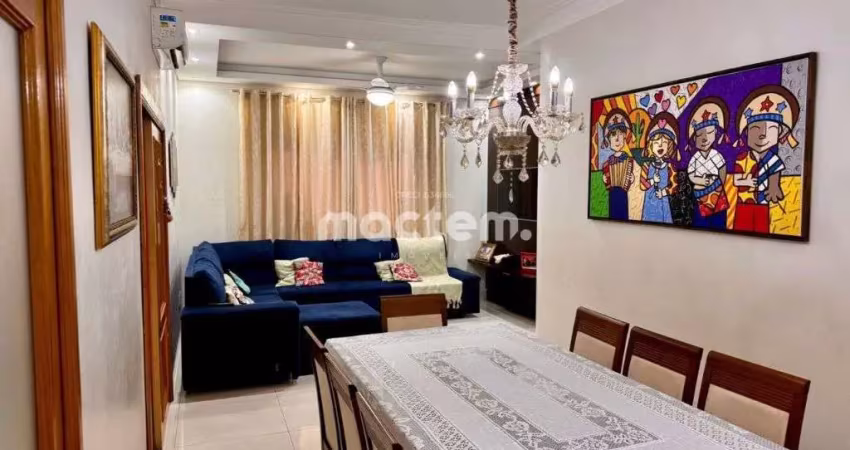 Casa para venda em Jardinópolis de 238.00m² com 4 Quartos, 2 Suites e 4 Garagens