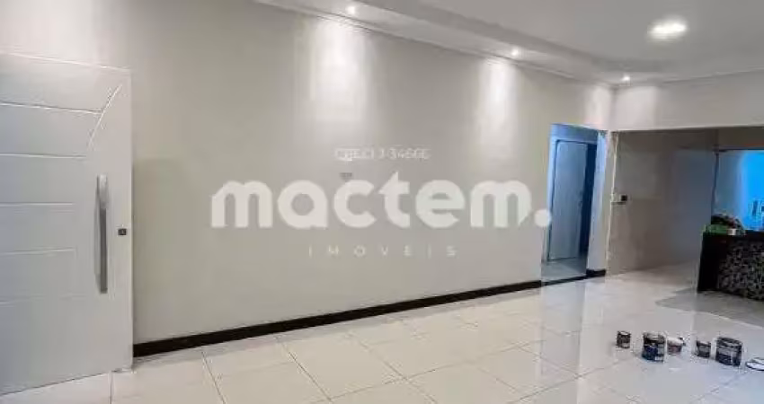 Casa para venda em Jardim Piratininga de 175.00m² com 3 Quartos, 1 Suite e 2 Garagens