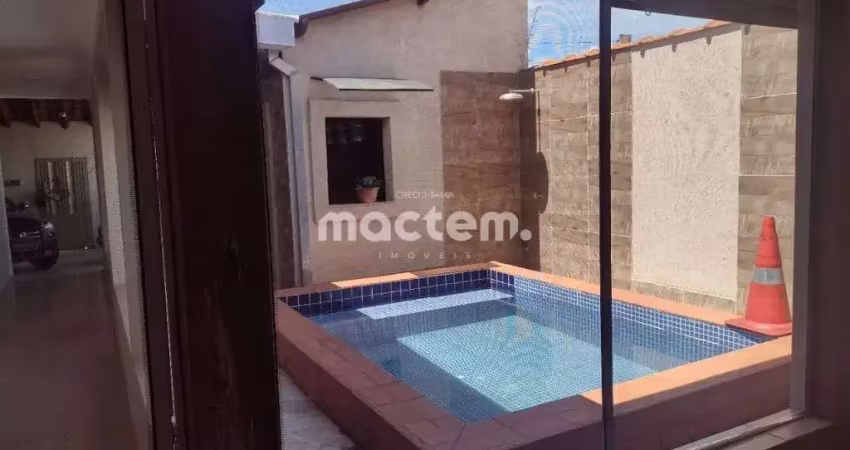 Casa para venda em Parque Residencial Cândido Portinari de 170.00m² com 3 Quartos, 1 Suite e 3 Garagens