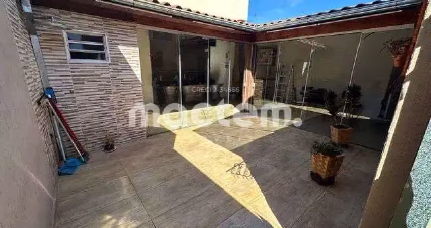 Casa para venda em Jardim Ângelo Jurca de 120.00m² com 2 Quartos e 2 Garagens
