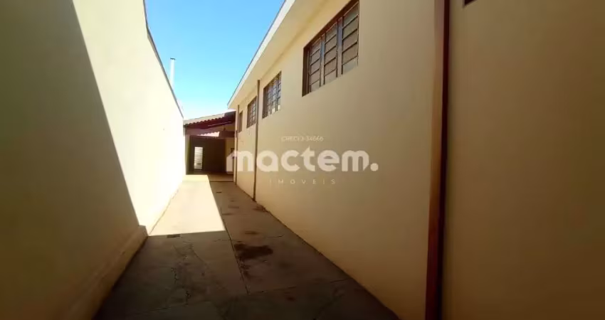 Casa para venda em Sumarezinho de 235.00m² com 2 Quartos, 1 Suite e 6 Garagens