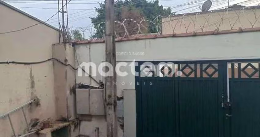 Casa para venda em República de 135.00m² com 2 Quartos e 2 Garagens