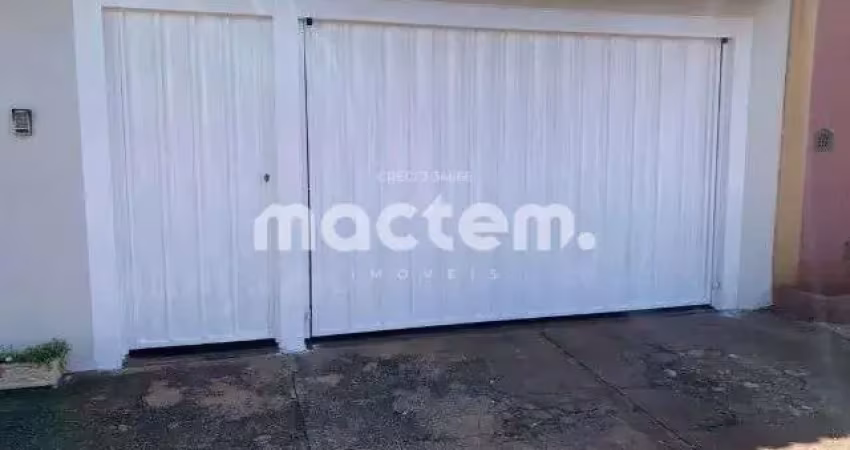 Casa para venda em Residencial Parque Dos Servidores de 83.00m² com 3 Quartos, 1 Suite e 2 Garagens