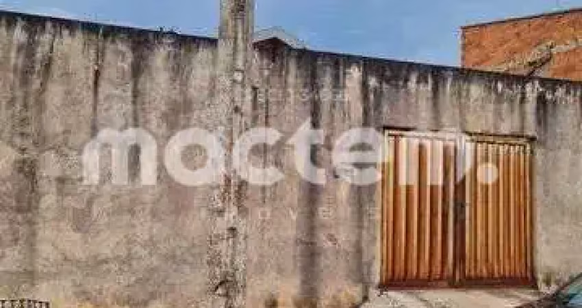 Casa para venda em Jardim Doutor Paulo Gomes Romeo de 47.00m² com 2 Quartos e 4 Garagens