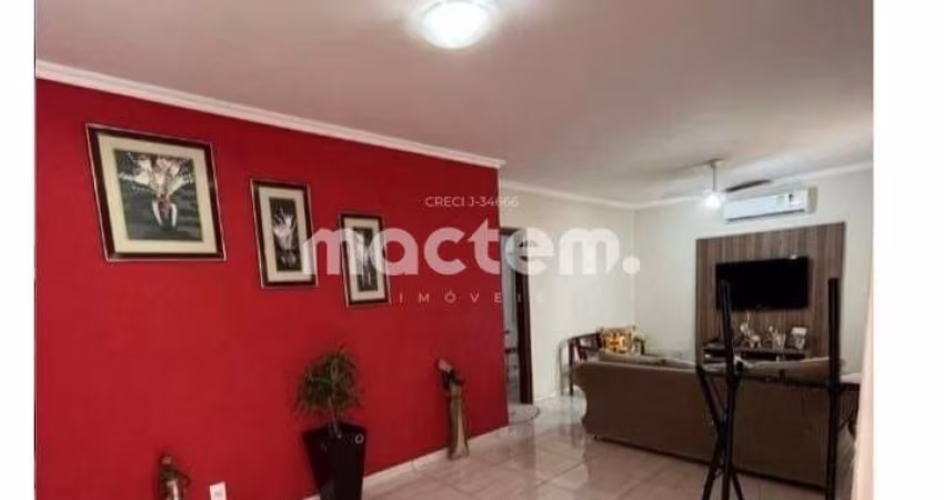 Casa para venda em Adelino Simioni de 139.00m² com 3 Quartos, 1 Suite e 3 Garagens