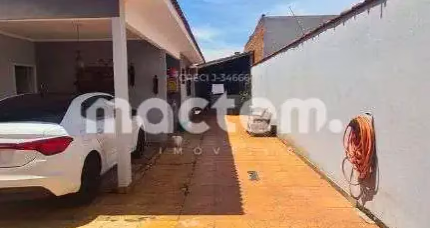 Casa para venda em Parque Residencial Cândido Portinari de 142.00m² com 3 Quartos, 1 Suite e 6 Garagens