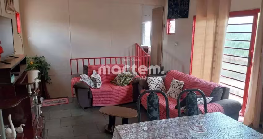 Sobrado para venda em Jardim Maria Goretti de 314.00m² com 6 Quartos, 4 Suites e 3 Garagens