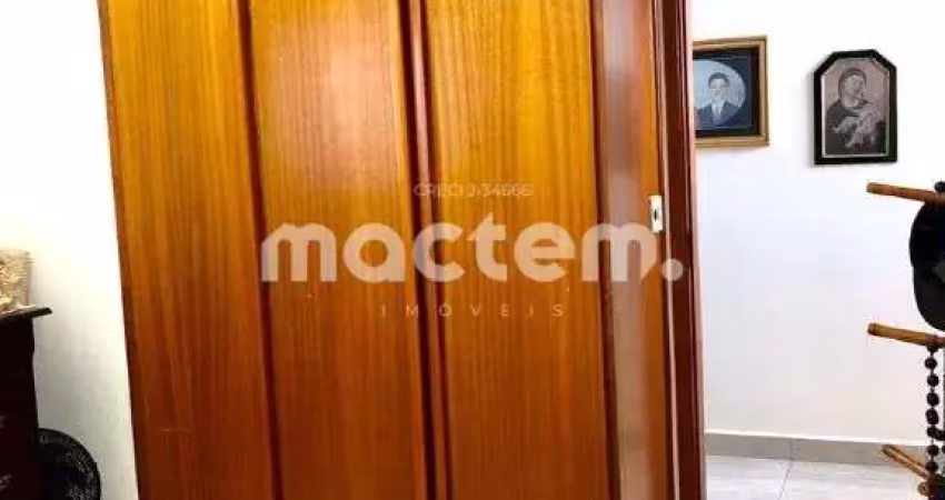 Sobrado para venda em Campos Elíseos de 205.00m² com 4 Quartos, 1 Suite e 2 Garagens