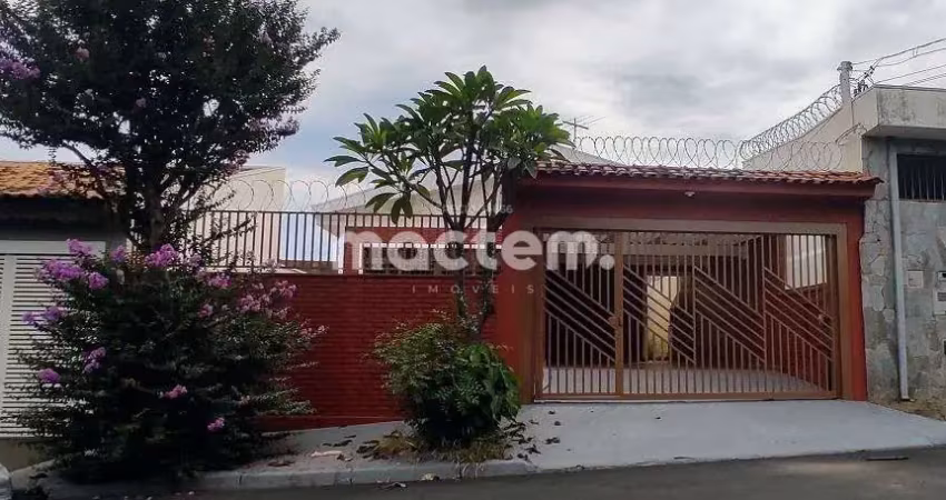Casa para venda em Independência de 172.00m² com 3 Quartos, 1 Suite e 2 Garagens