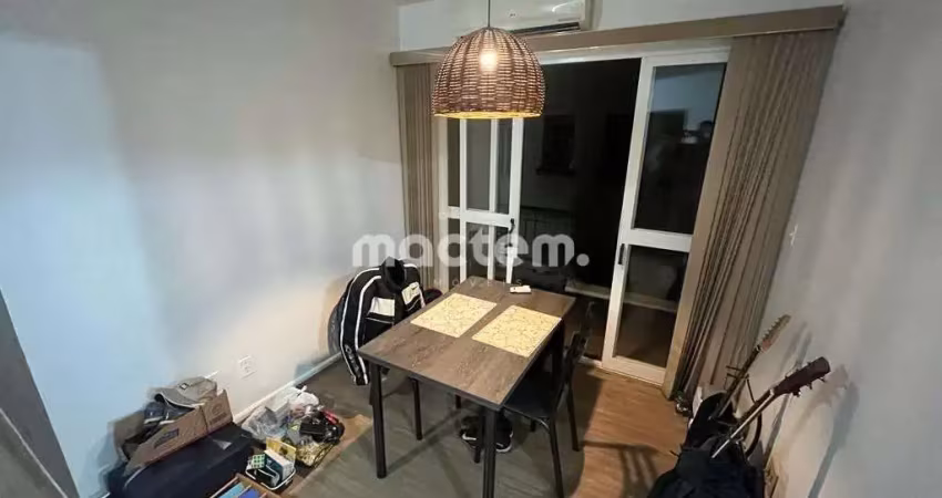 Apartamento para venda em Centro de 76.00m² com 2 Quartos, 1 Suite e 1 Garagem