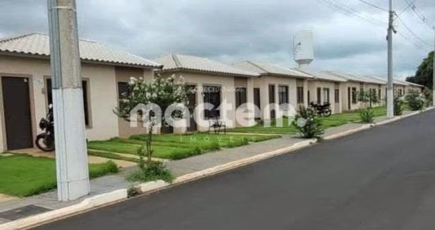 Casa para venda em Conjunto Habitacional Áurea Mendes Gimenes de 44.00m² com 2 Quartos e 1 Garagem
