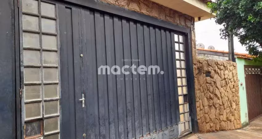 Casa para venda em Parque Dos Pinus de 107.00m² com 3 Quartos, 1 Suite e 2 Garagens
