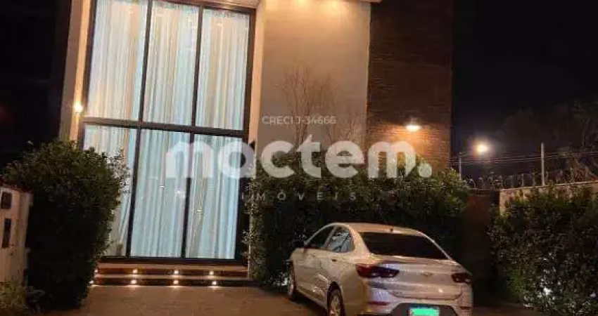 Casa de Condomínio para venda em Jardim Valencia de 180.00m² com 3 Quartos e 1 Suite