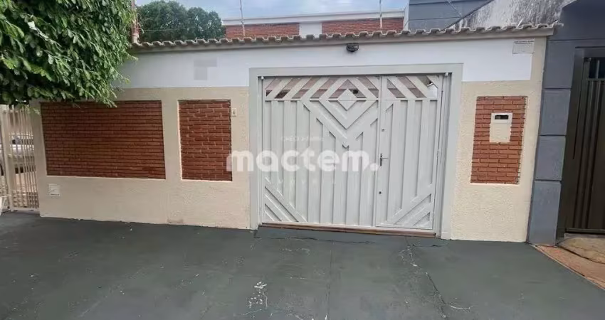 Sobrado para venda em Independência de 133.00m² com 4 Quartos, 1 Suite e 2 Garagens