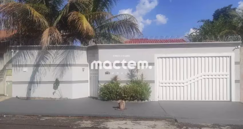 Casa para venda em Parque Residencial Cândido Portinari de 152.00m² com 3 Quartos, 1 Suite e 3 Garagens