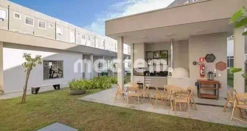 Apartamento para venda em Valentina Figueiredo de 50.00m² com 2 Quartos e 1 Garagem