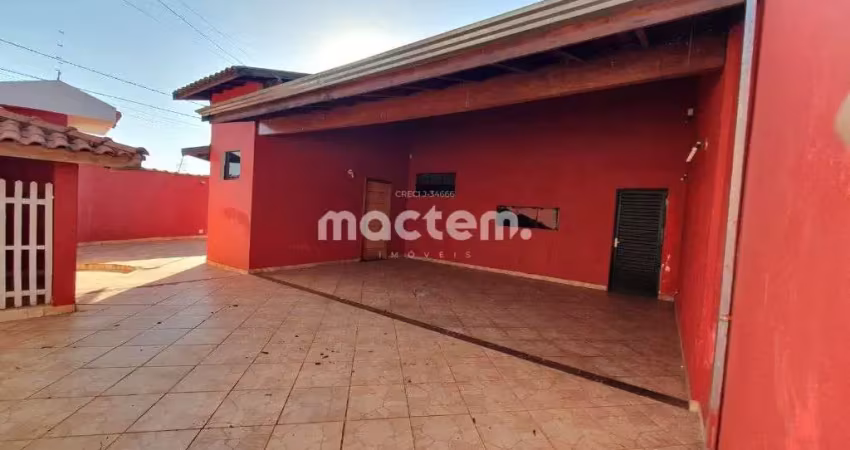 Casa para venda em Parque Residencial Cândido Portinari de 227.00m² com 3 Quartos, 1 Suite e 4 Garagens