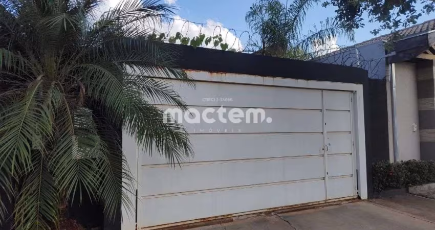 Casa para venda em Jardim Ângelo Jurca de 90.00m² com 3 Quartos, 1 Suite e 2 Garagens
