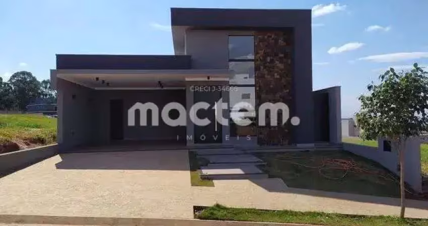Casa de Condomínio para venda em Cravinhos de 155.00m² com 3 Quartos, 1 Suite e 4 Garagens