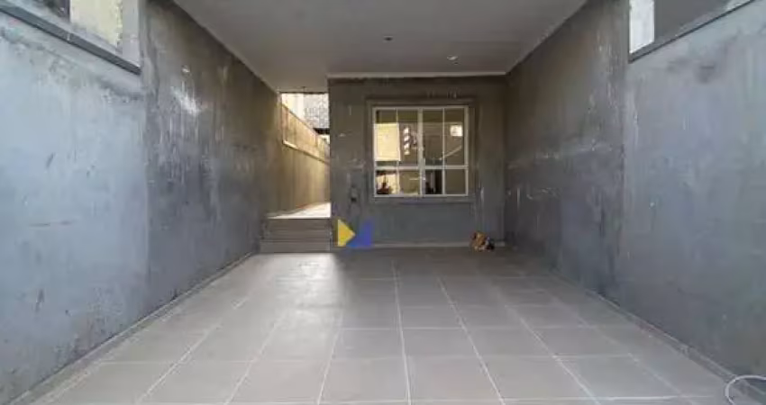 Sobrado para venda em Vila São Judas Tadeu de 130.00m² com 3 Quartos, 3 Suites e 4 Garagens