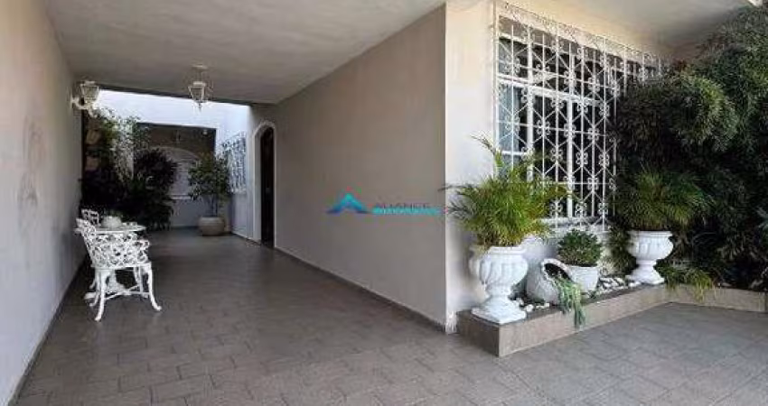 Casa para venda em VILA RIO BRANCO de 254.00m² com 3 Quartos, 1 Suite e 2 Garagens