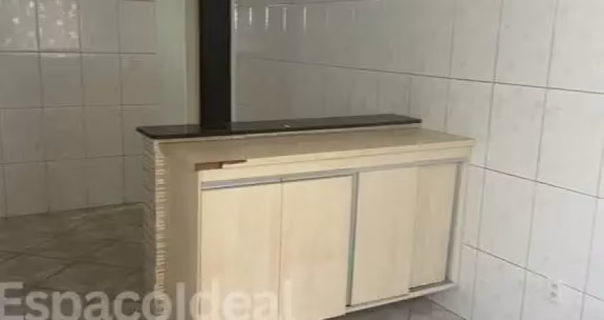 Casa para venda em Jardim Helena de 131.00m² com 3 Quartos, 1 Suite e 3 Garagens