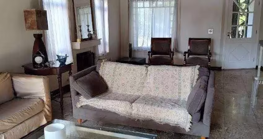 Casa para venda em Morada Dos Pássaros de 320.00m² com 4 Quartos e 2 Suites