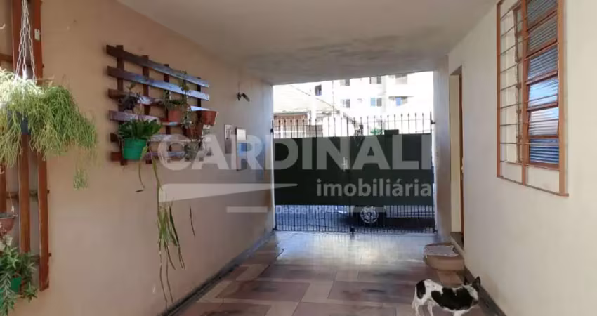 Casa para venda em Centro de 168.00m² com 3 Quartos e 2 Garagens