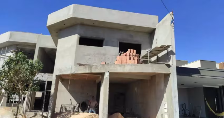 Casa de Condomínio para venda em Residencial Samambaia de 370.00m² com 3 Quartos, 3 Suites e 4 Garagens