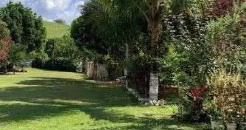 Chácara para venda em Registro de 1800.00m² com 3 Quartos, 1 Suite e 4 Garagens