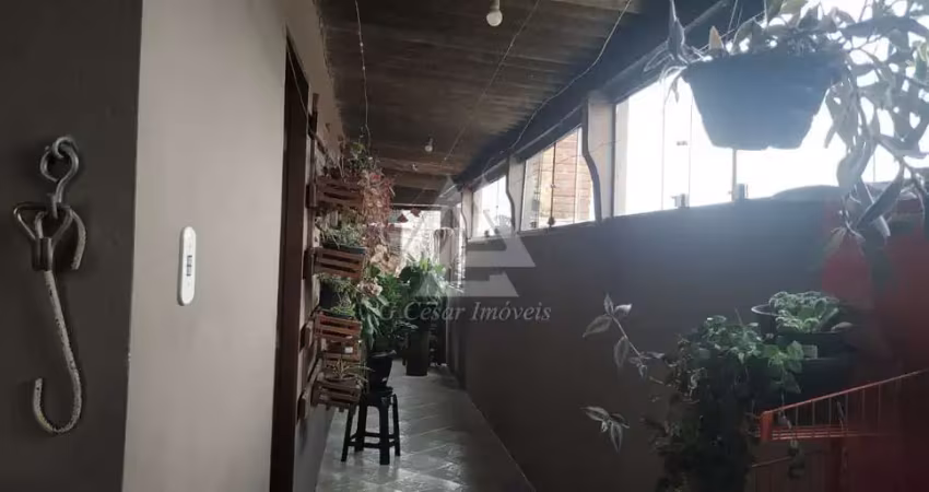 Sobrado para venda em Jardim Zaira de 150.00m² com 3 Quartos, 1 Suite e 1 Garagem