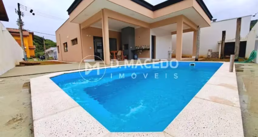 Casa para venda em praia da lagoinha de 375.00m² com 3 quartos, 1 suite e 4 garagens