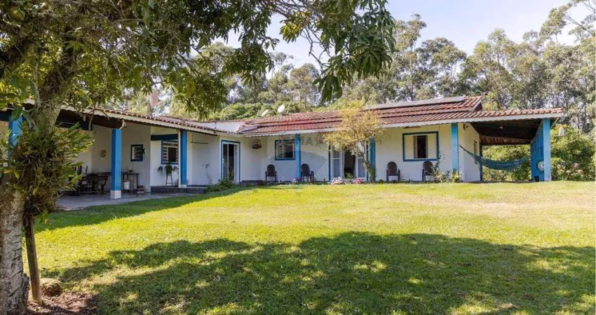 Casa para venda em terras de santa cruz de 375.00m² com 4 quartos