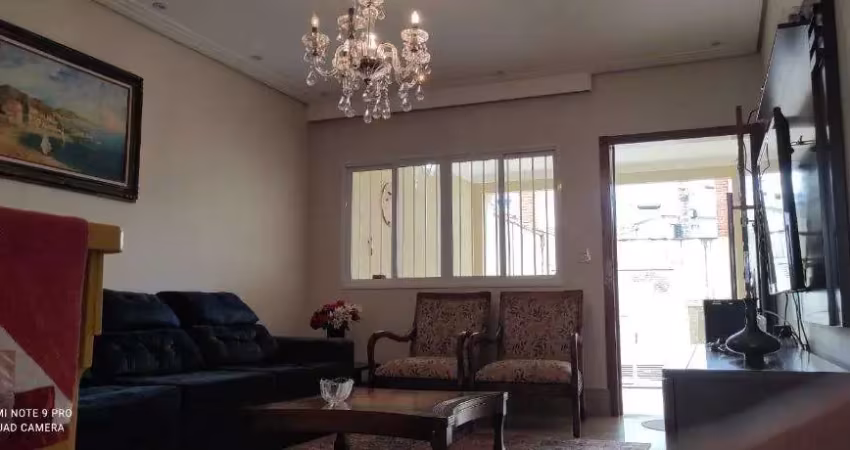 Casa para venda em chácara inglesa de 150.00m² com 3 quartos, 3 suites e 2 garagens